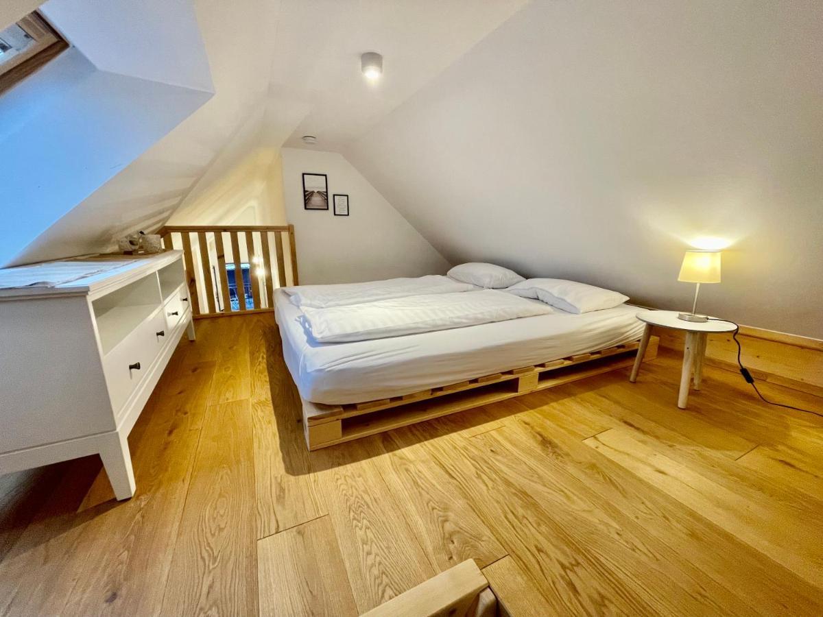 Destino In Der Ehemaligen Waage Der Roomerie Sulzbach-Rosenberg Extérieur photo